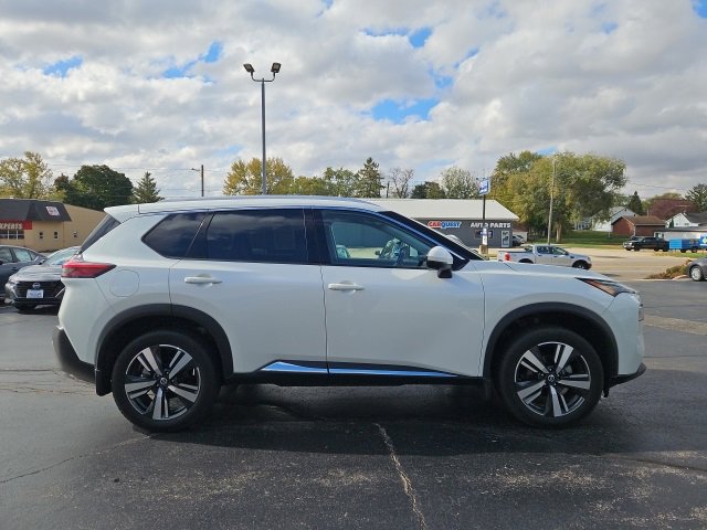 Used 2021 Nissan Rogue SL w/ Premium Package image 11