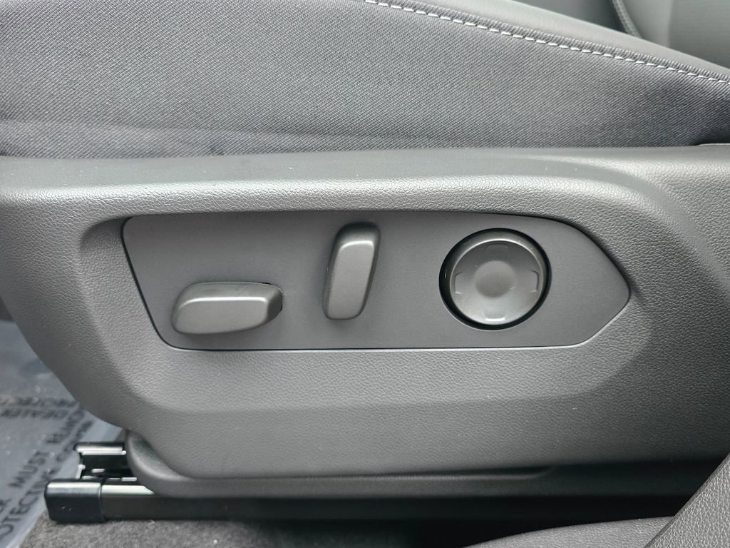 New 2026 Buick Envision Preferred image 17