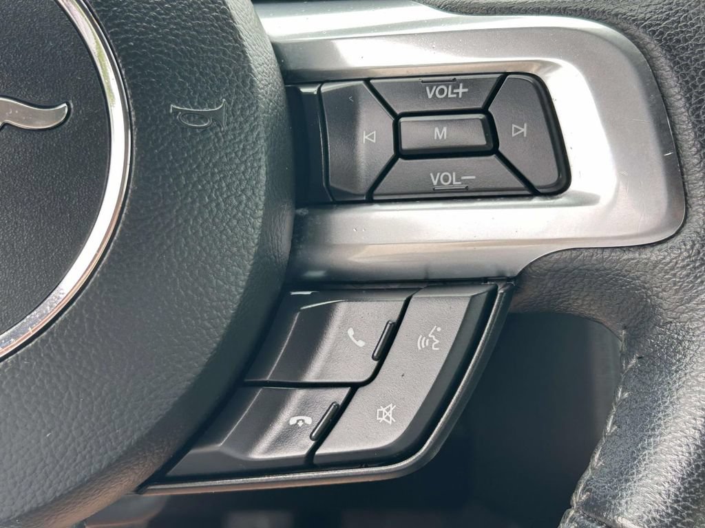 Used 2015 Ford Mustang GT RWD image 23