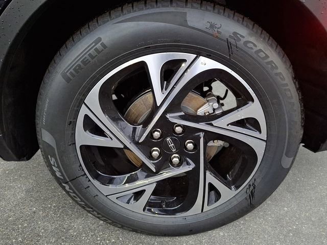 New 2026 Lincoln Nautilus Premier w/ Equipment Group 102A image 8