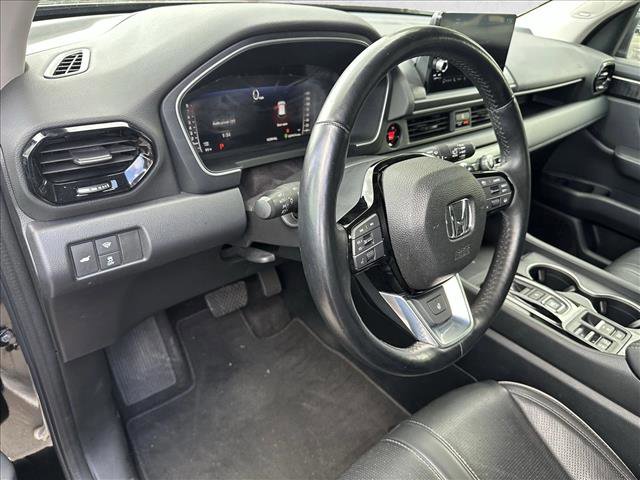 Used 2023 Honda Pilot Elite image 10
