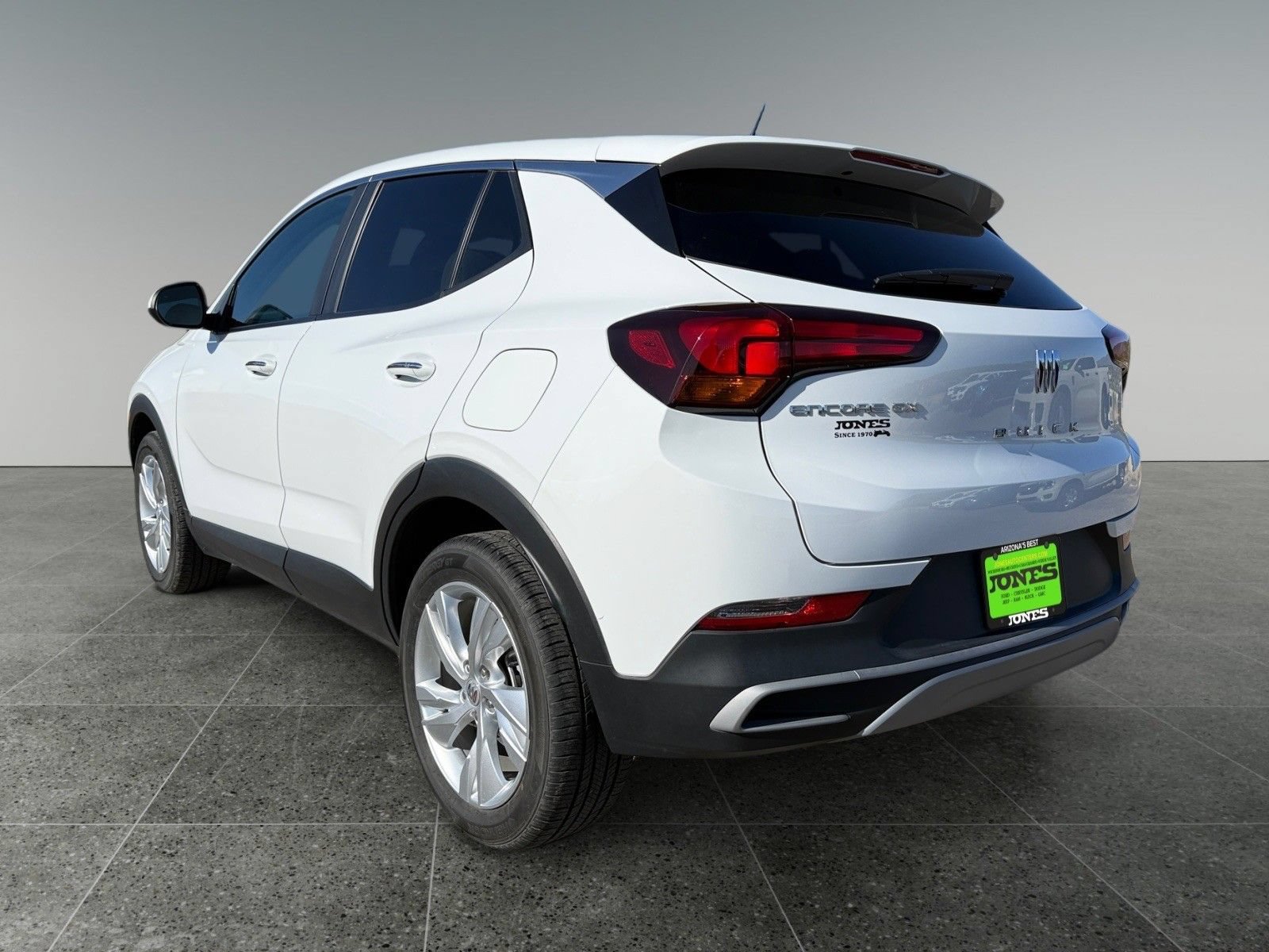 Used 2024 Buick Encore GX Preferred FWD image 4