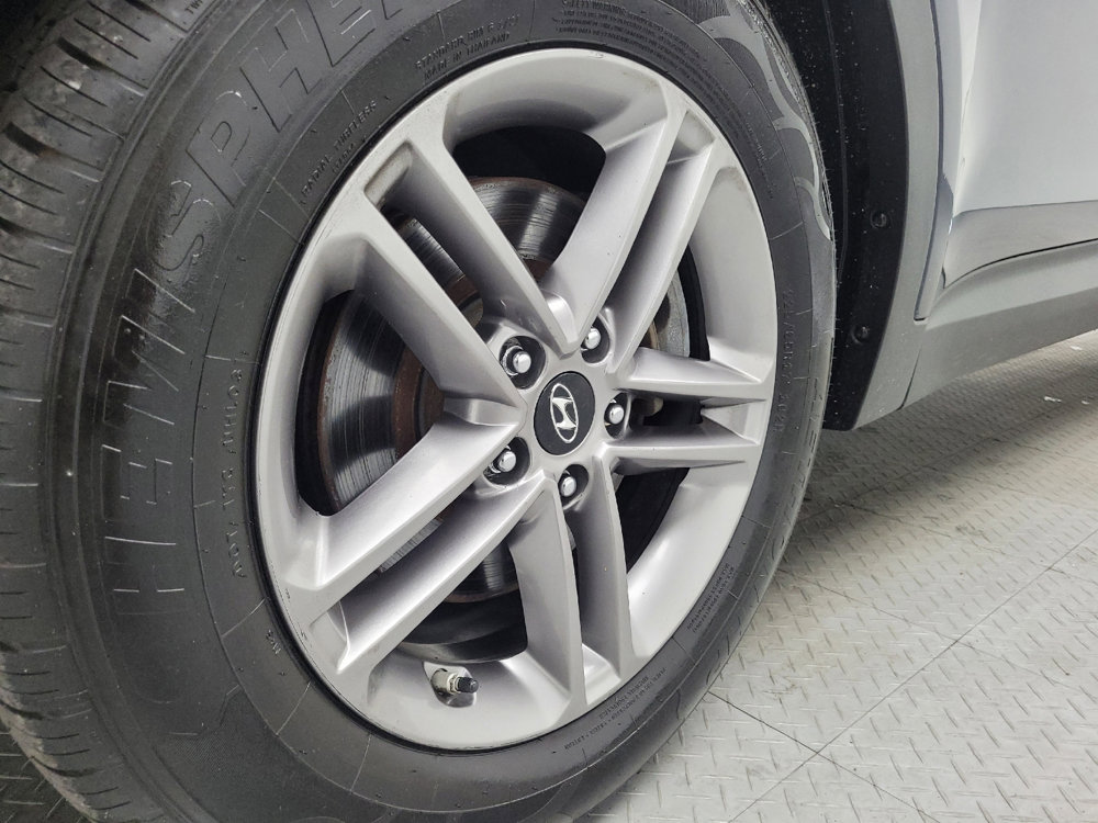 Used 2017 Hyundai Santa Fe Sport w/ Cargo Package image 31