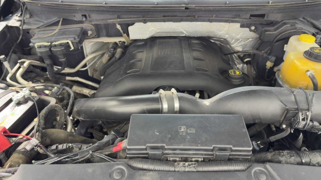 Used 2014 Ford F150 FX4 w/ Equipment Group 402A Luxury AWD/4WD image 35