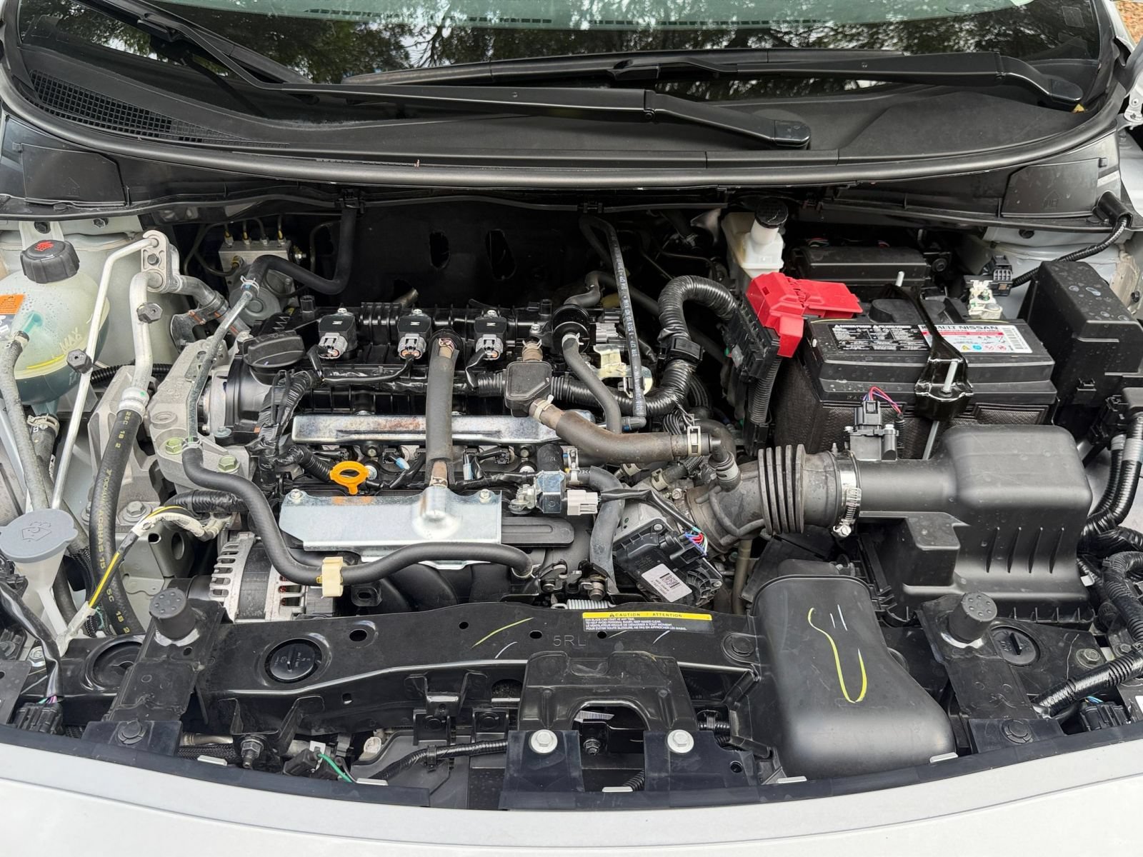 Used 2025 Nissan Versa SV FWD image 29