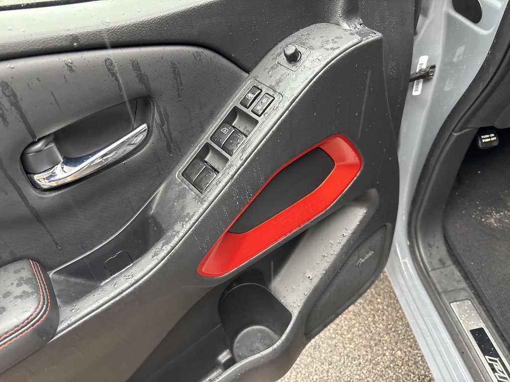 Used 2023 Nissan Frontier PRO-4X w/ Pro-4X Premium Package image 12