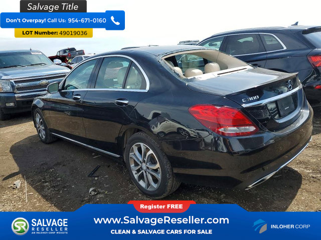 Used 2016 Mercedes-Benz C 300 4MATIC Sedan image 3
