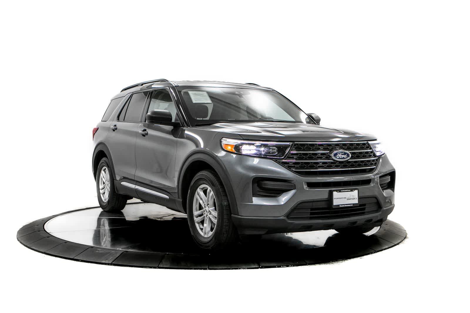 Used 2023 Ford Explorer XLT RWD image 9