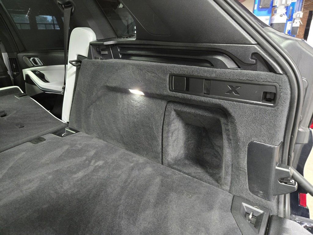 Used 2023 BMW X5 M50i w/ Executive Package image 54