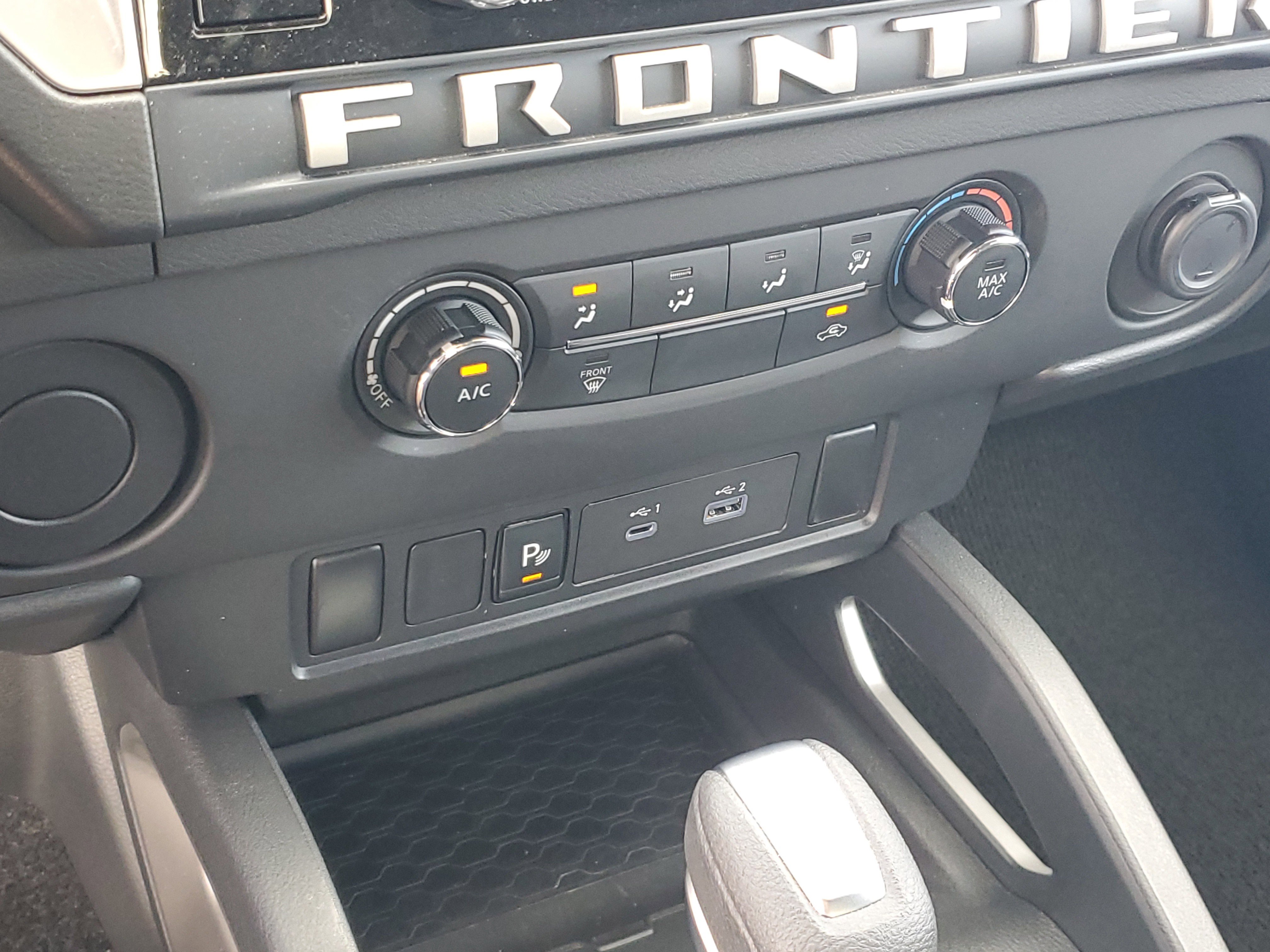 Certified 2025 Nissan Frontier SV image 22