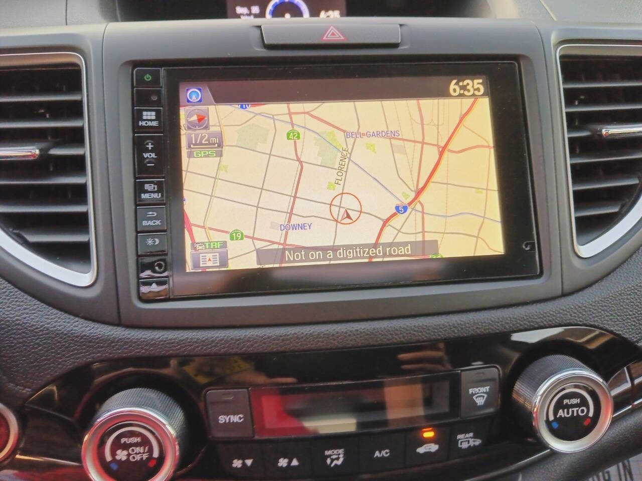 Used 2016 Honda CR-V EX-L image 3