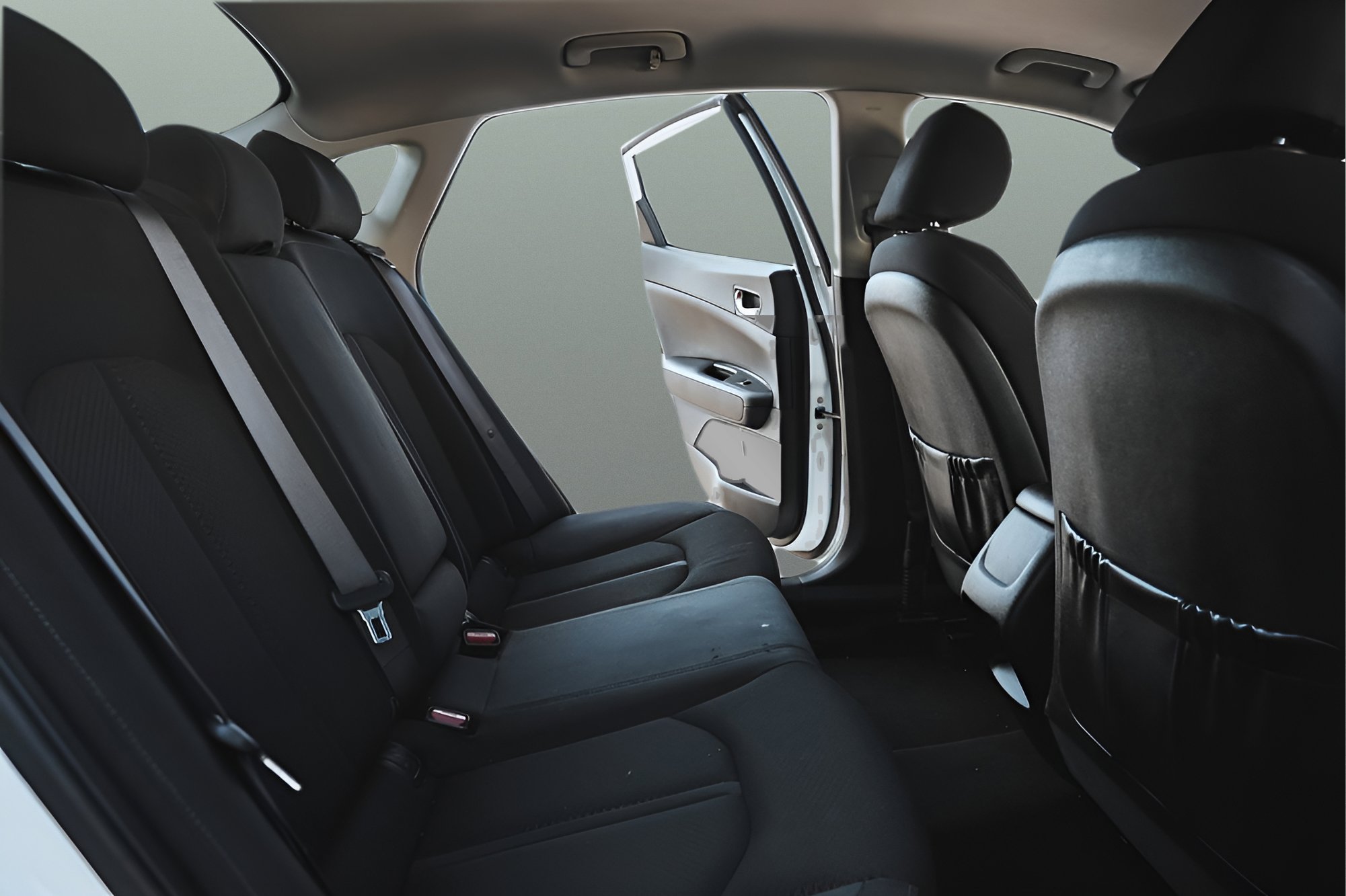 Used 2017 Kia Optima LX image 16