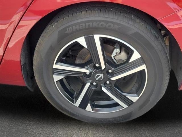 Used 2024 Nissan Sentra SV FWD image 29