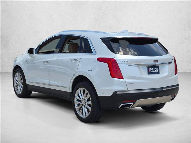 Used 2018 Cadillac XT5 Platinum w/ Driver Assist Package AWD/4WD image 8