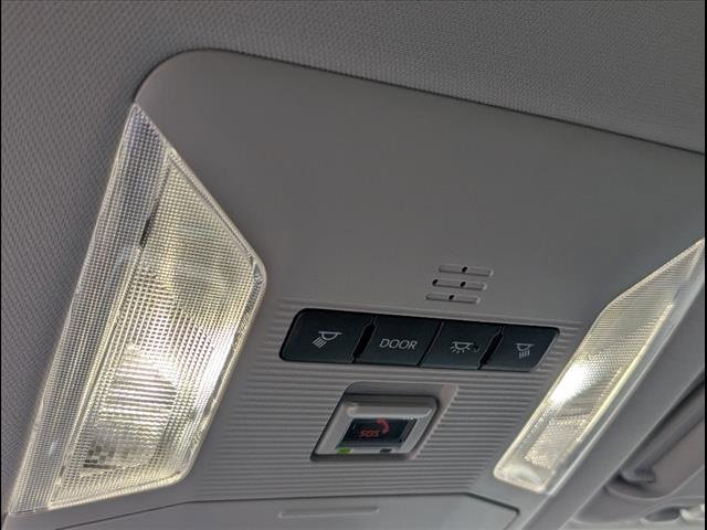 Used 2024 Toyota RAV4 XLE image 28