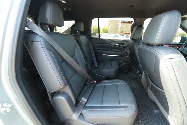 Used 2024 Chevrolet Traverse Z71 image 29