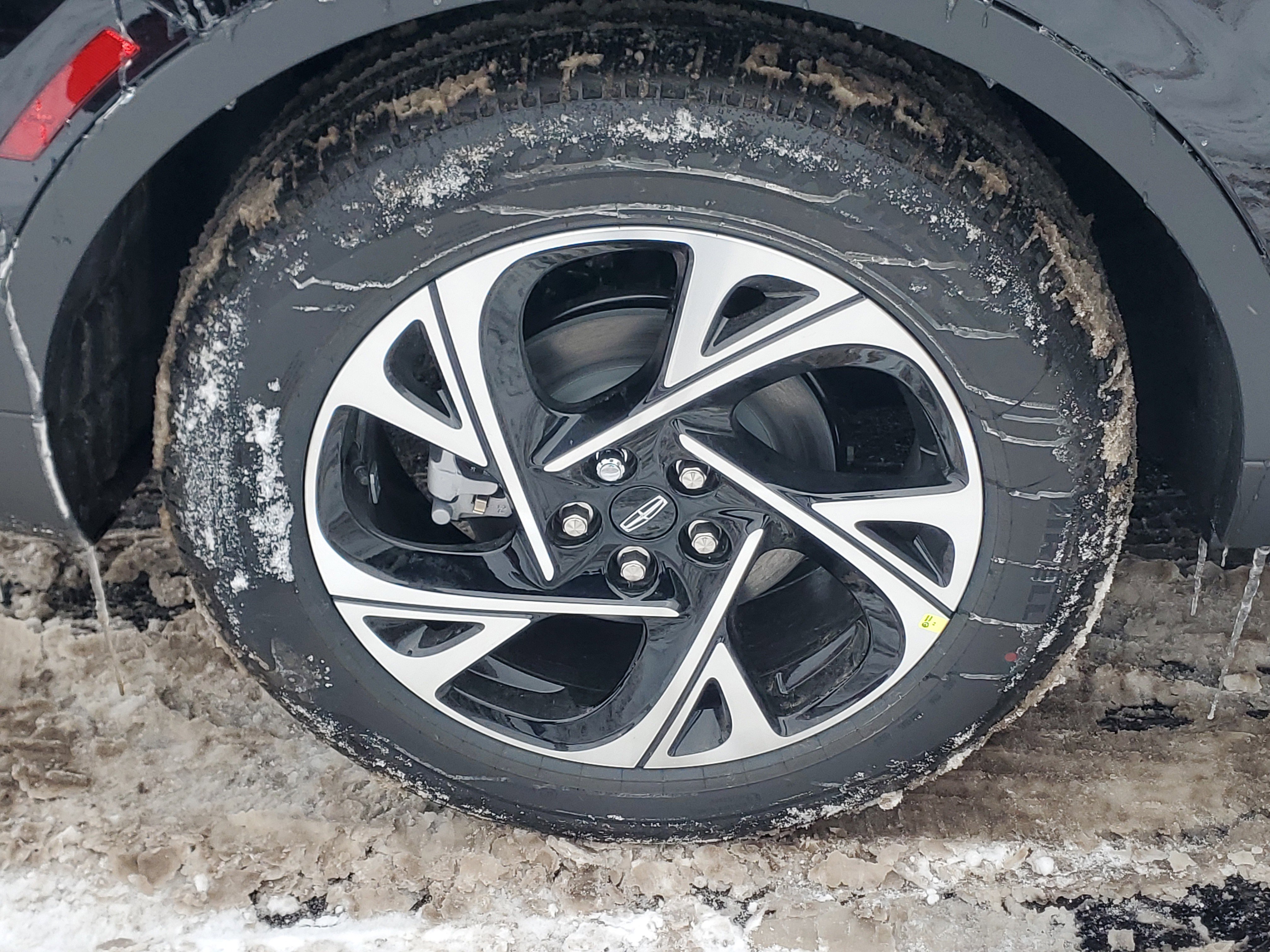 New 2026 Lincoln Nautilus Premier image 5