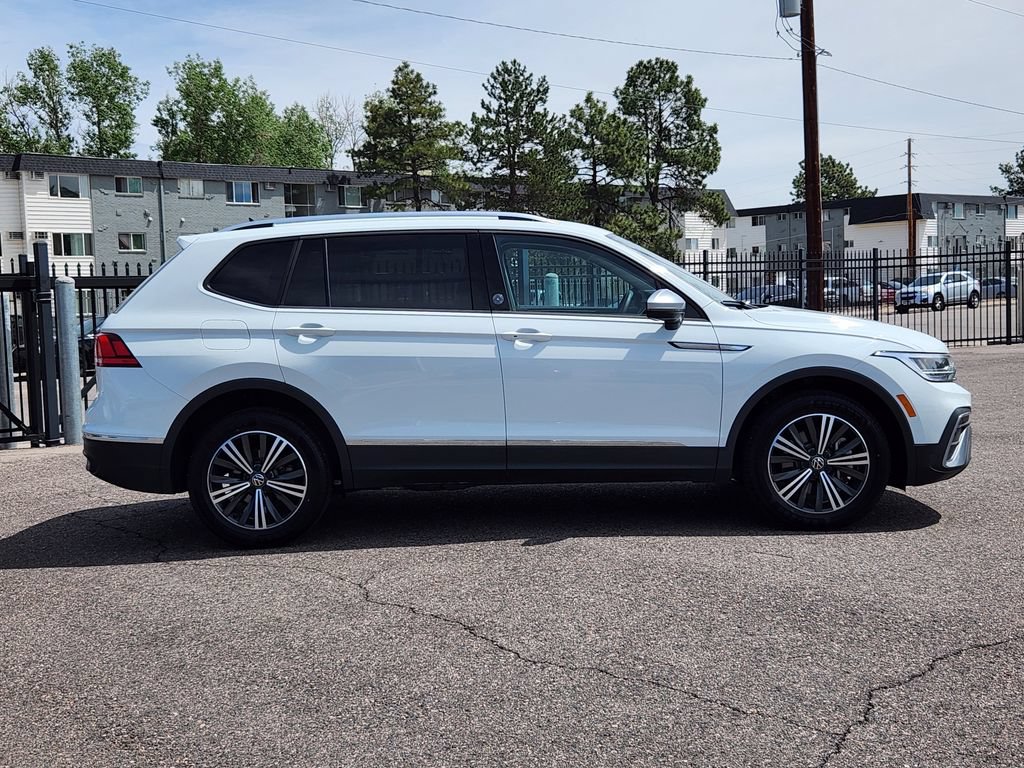 Certified 2024 Volkswagen Tiguan Wolfsburg Edition AWD/4WD image 4