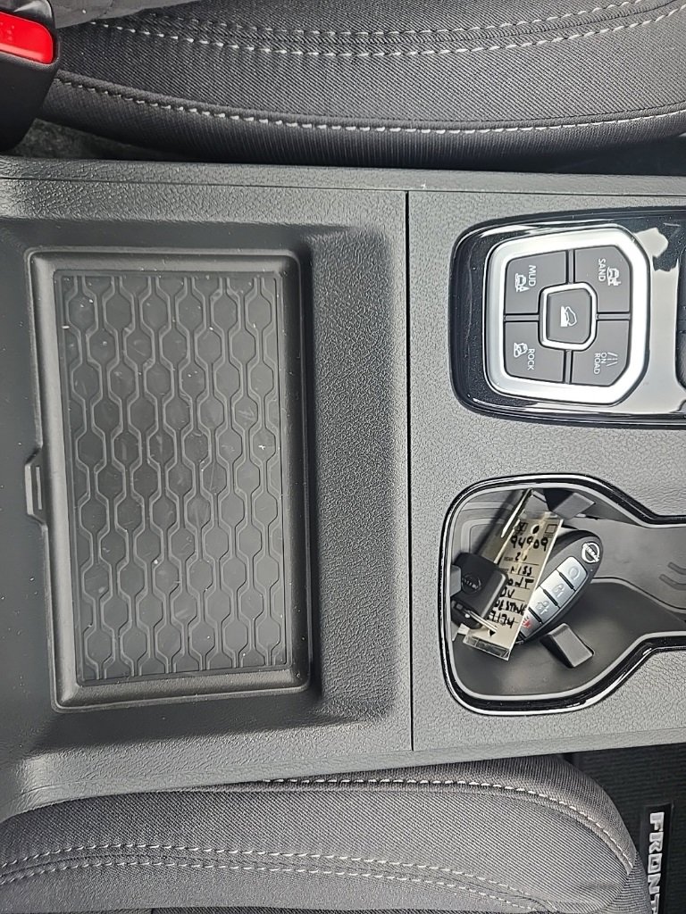 New 2026 Nissan Frontier SV image 20