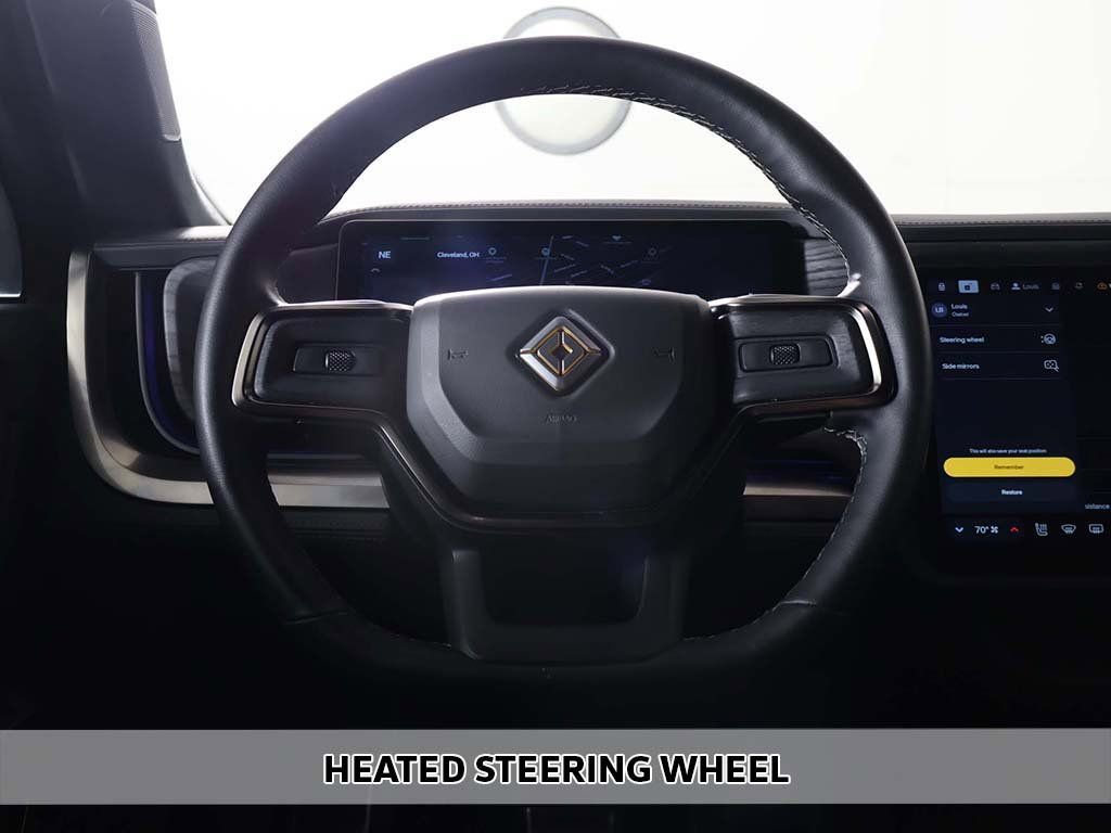 Used 2023 Rivian R1S Adventure image 10