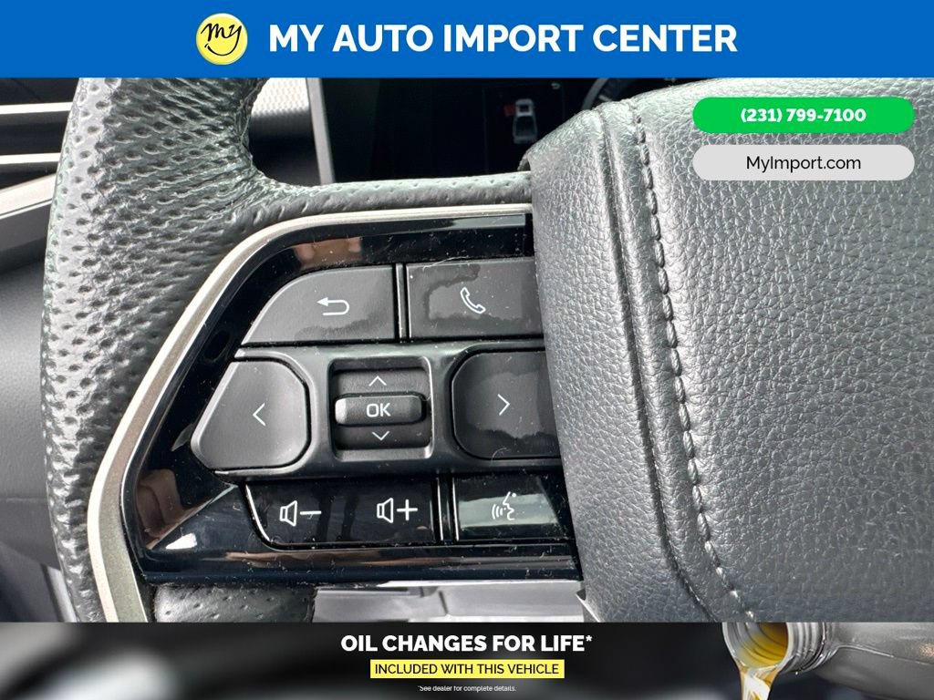 Used 2024 Toyota Tundra Limited AWD/4WD image 17