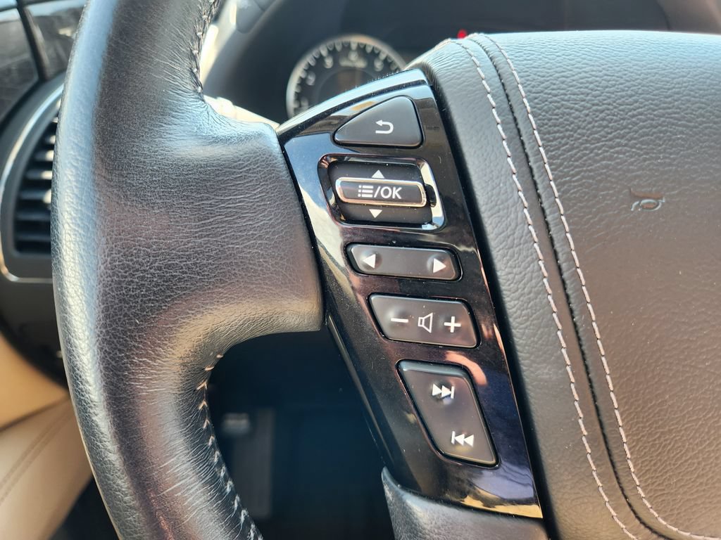 Used 2023 Nissan Armada Platinum w/ Captain's Chairs Package AWD/4WD image 36