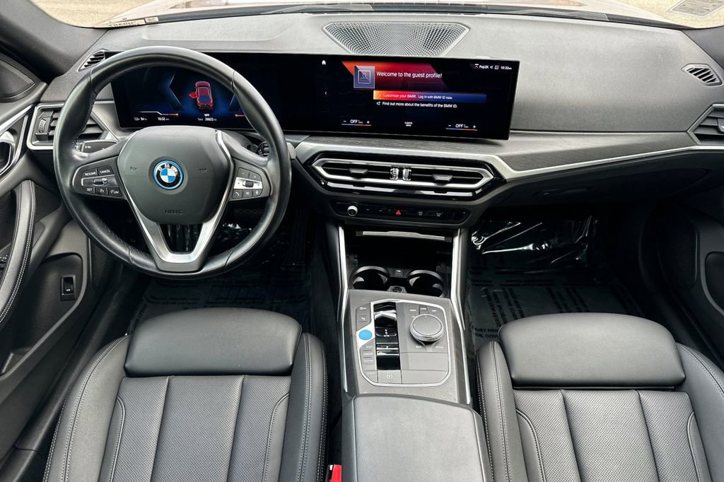 Used 2023 BMW i4 eDrive35 RWD image 14