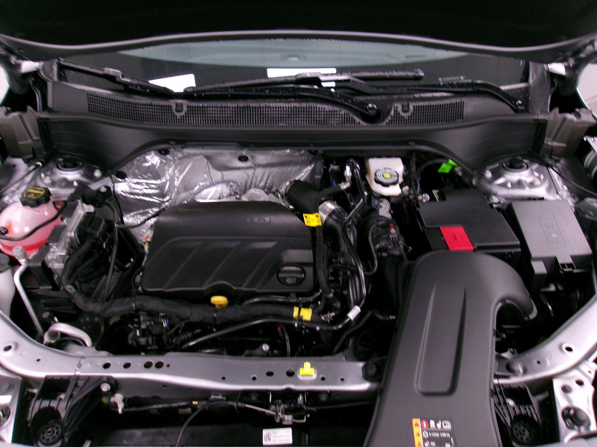 New 2026 Chevrolet Trax RS w/ Sunroof Package FWD image 18