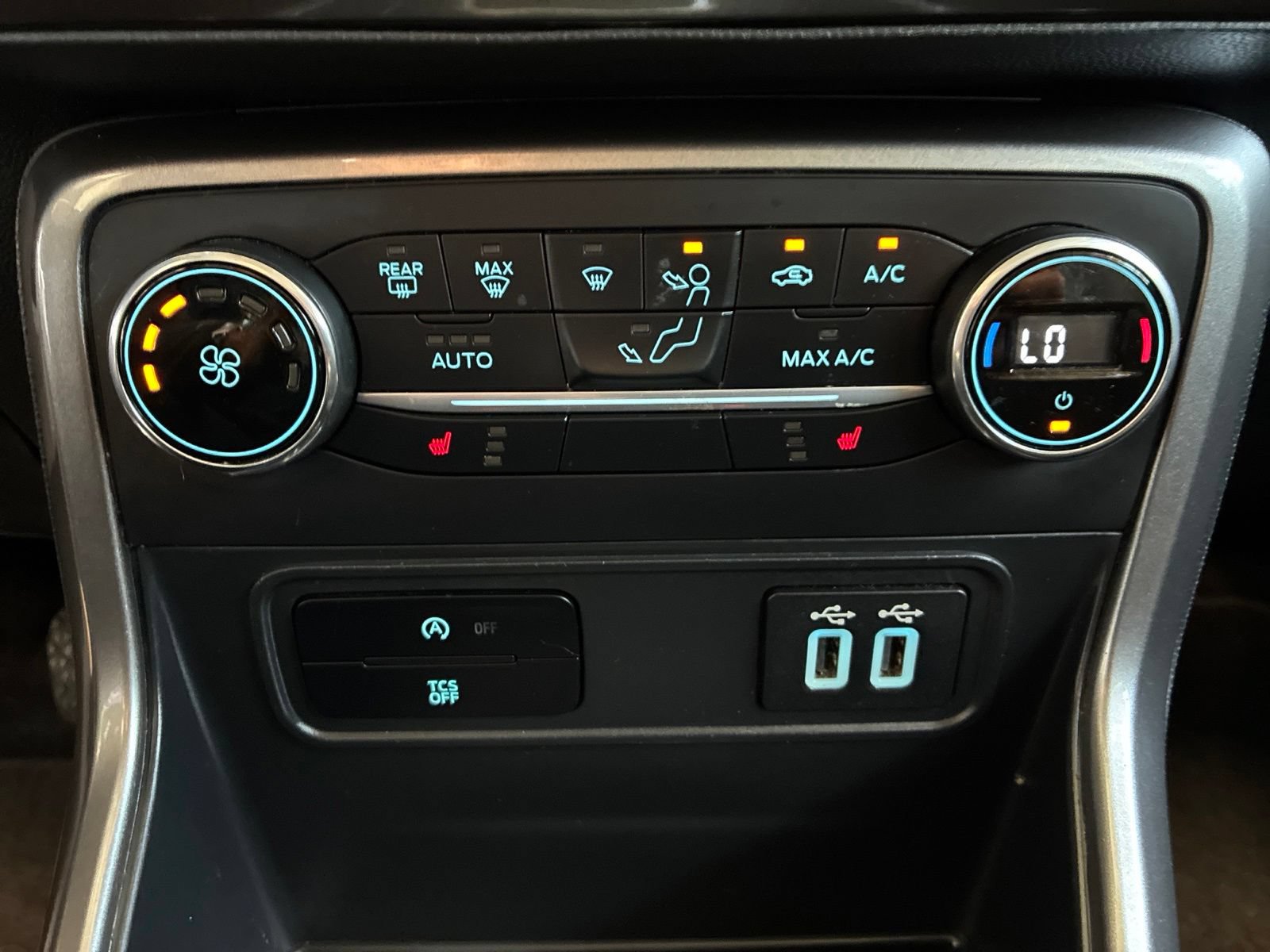 Used 2020 Ford EcoSport SE FWD image 20