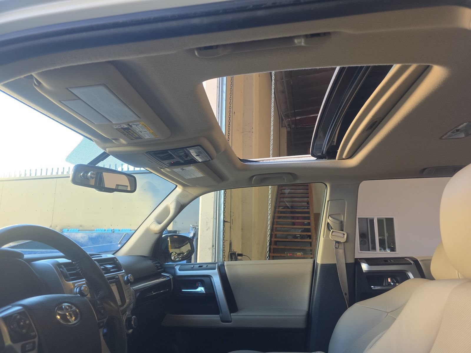 Used 2017 Toyota 4Runner Limited AWD/4WD image 6