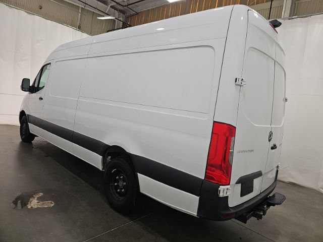 Used 2024 Mercedes-Benz Sprinter 3500 w/ Acoustic Package image 3