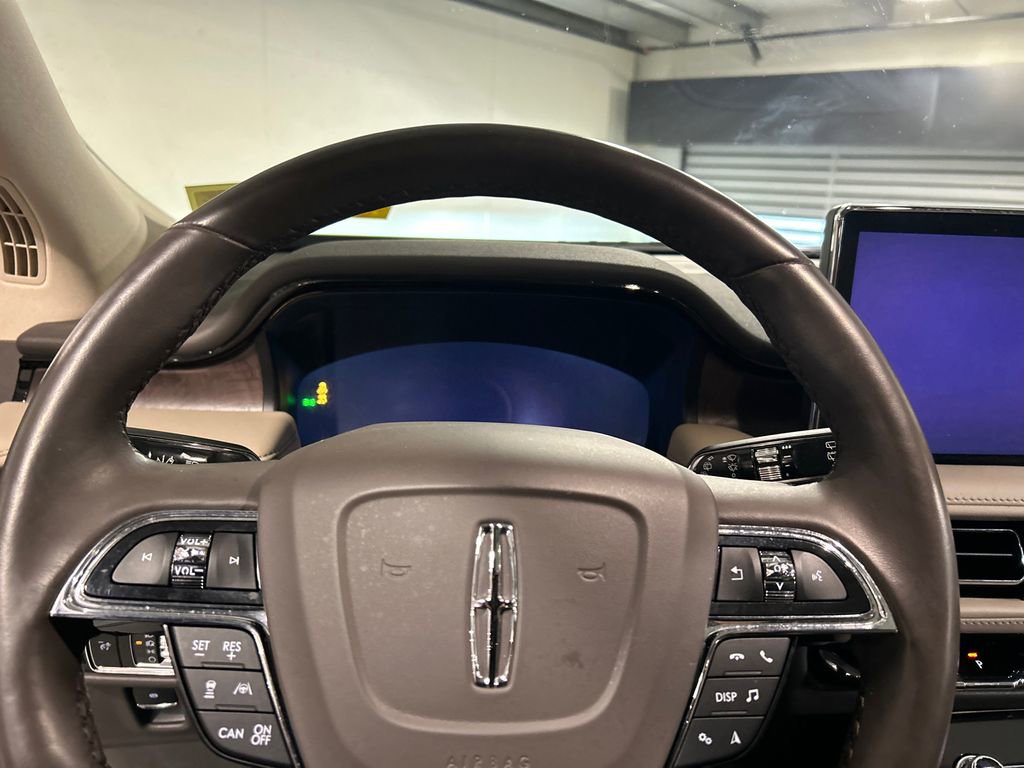 Certified 2023 Lincoln Nautilus Reserve w/ Equipment Group 201A AWD/4WD image 12