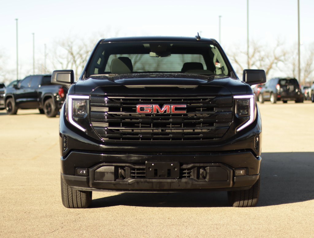 Used 2024 GMC Sierra 1500 Elevation image 2