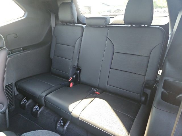 New 2026 Buick Enclave Sport Touring w/ Power Package image 17