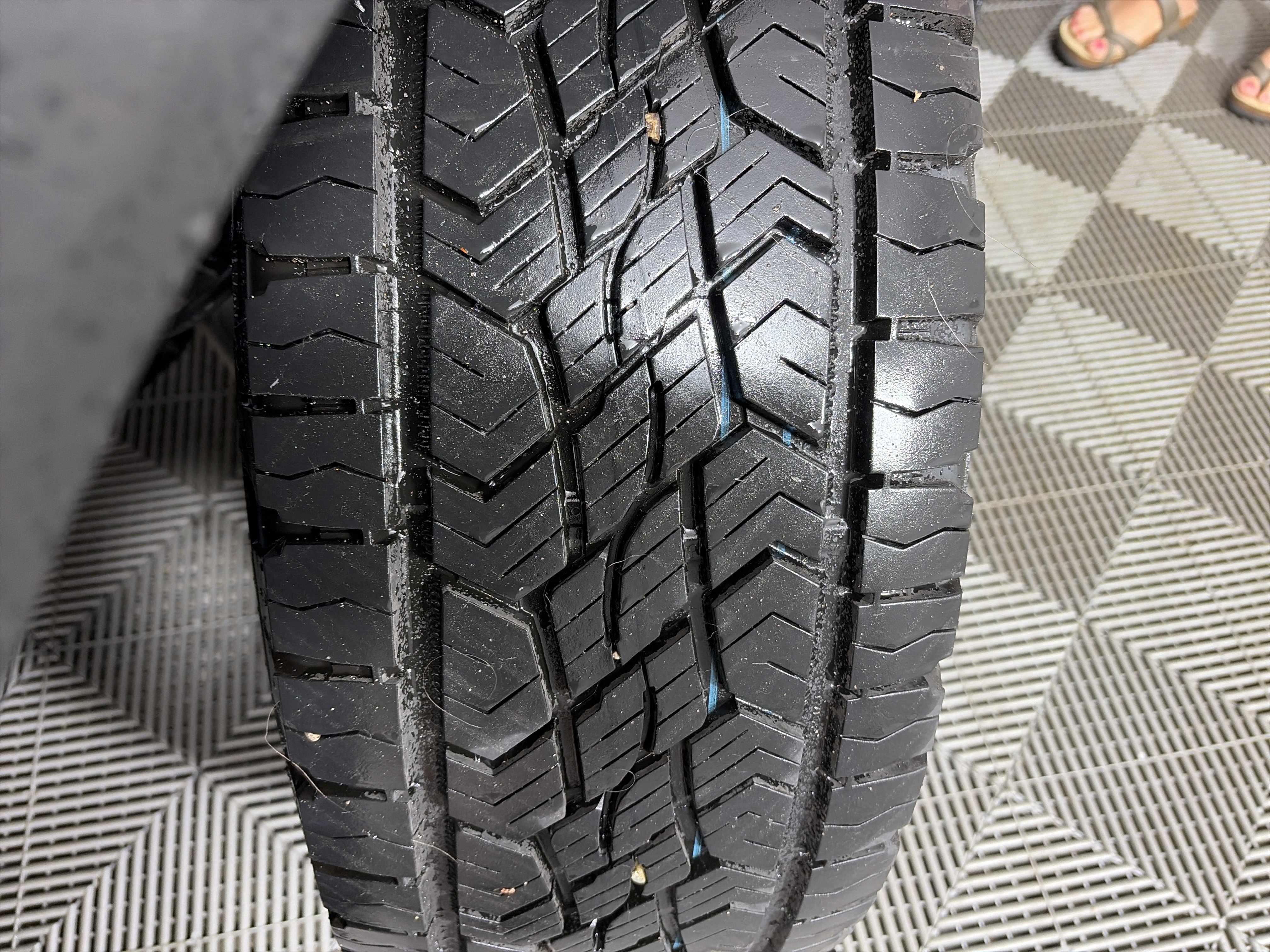 Used 2025 Honda Pilot TrailSport image 2