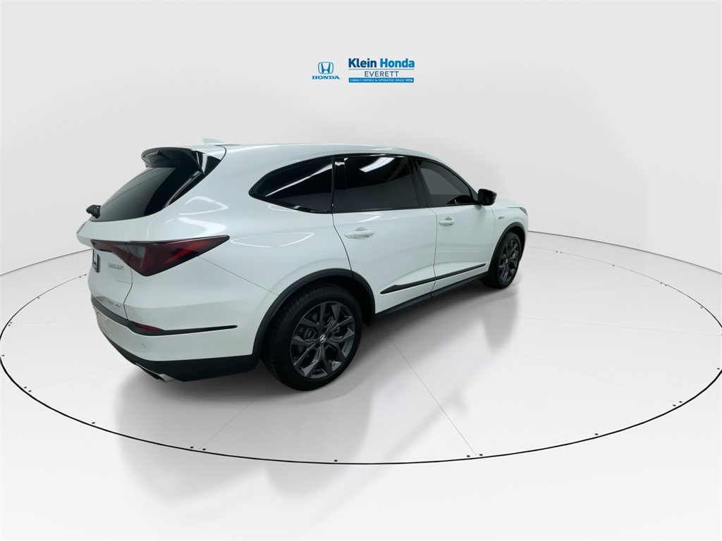 Used 2022 Acura MDX A-Spec image 2