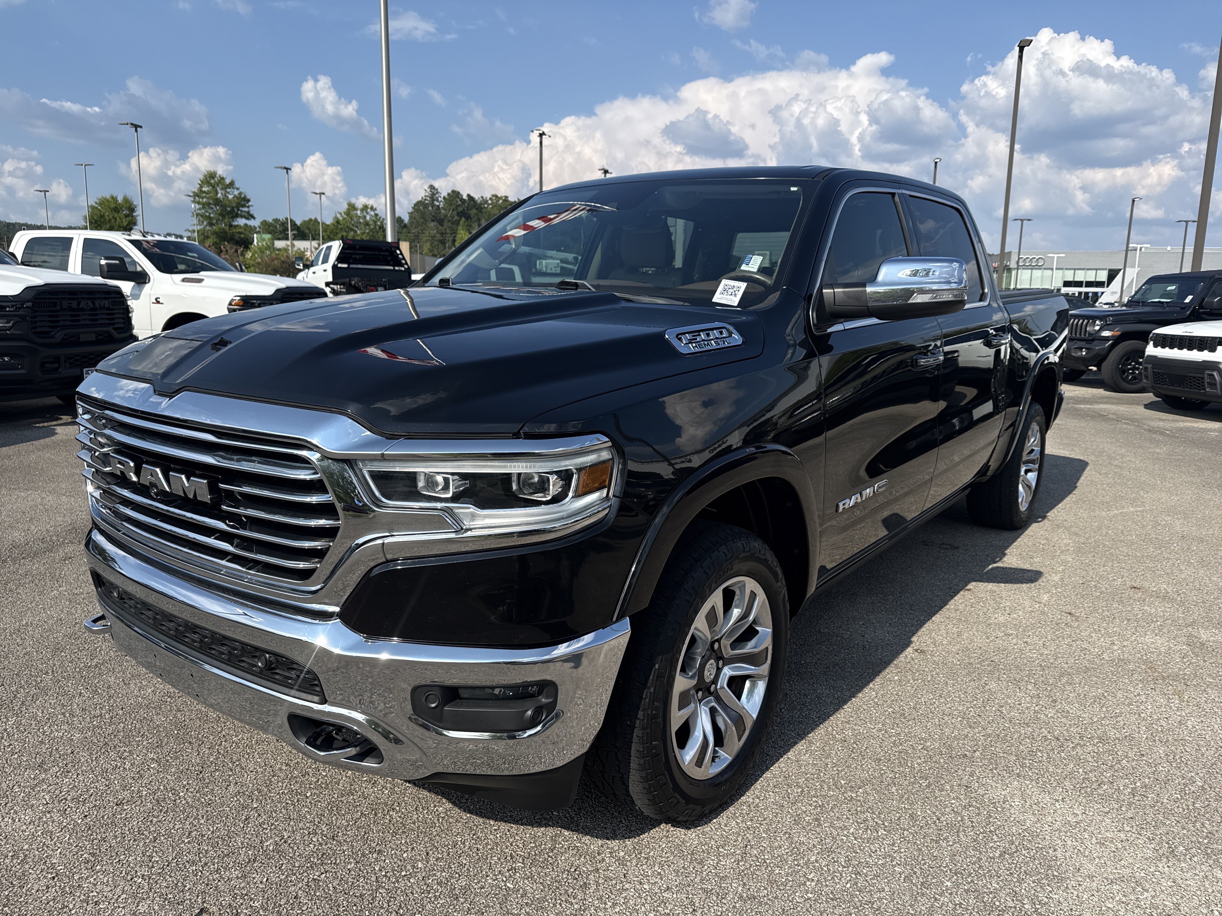 Used 2019 RAM 1500 Limited AWD/4WD image 3