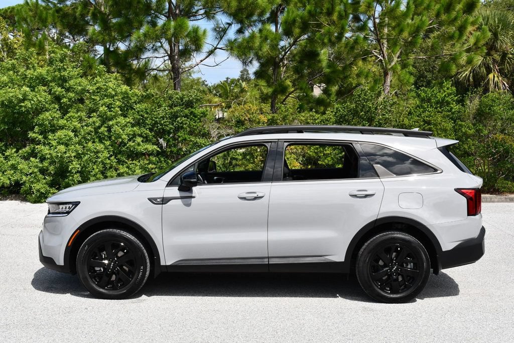 Used 2022 Kia Sorento S w/ Panoramic Sunroof Package AWD/4WD image 29