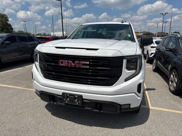 Used 2024 GMC Sierra 1500 Elevation AWD/4WD image 2