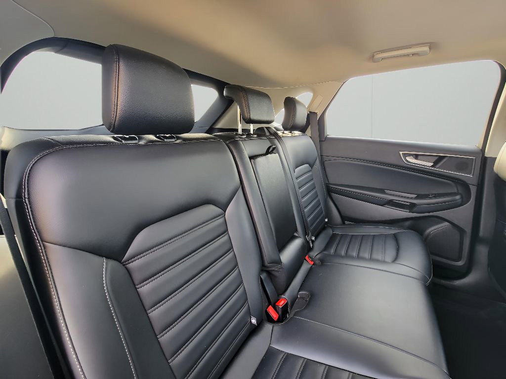 Used 2024 Ford Edge SEL AWD/4WD image 29