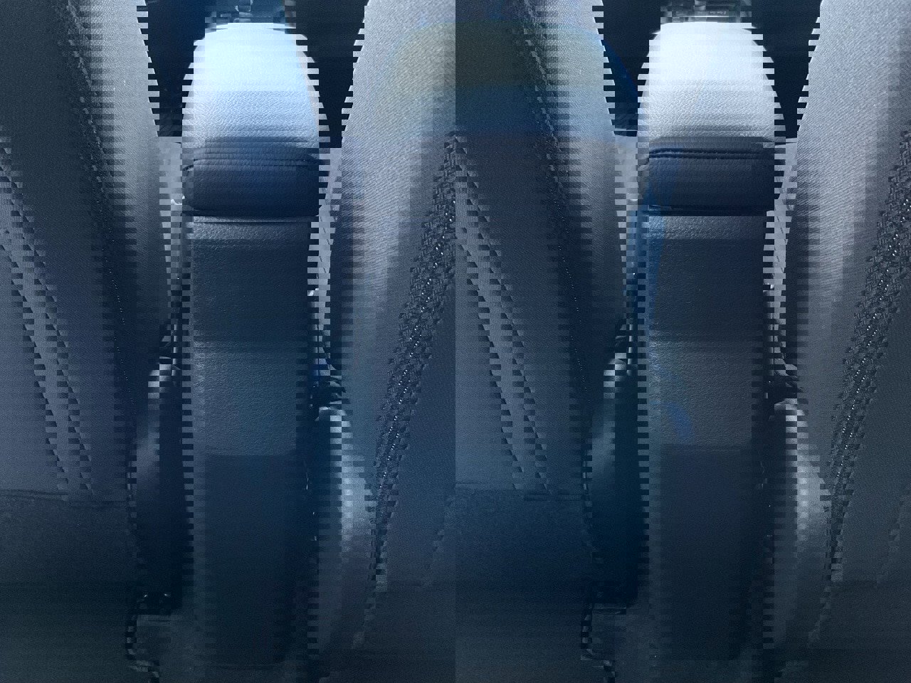 New 2026 Nissan Kicks S image 18