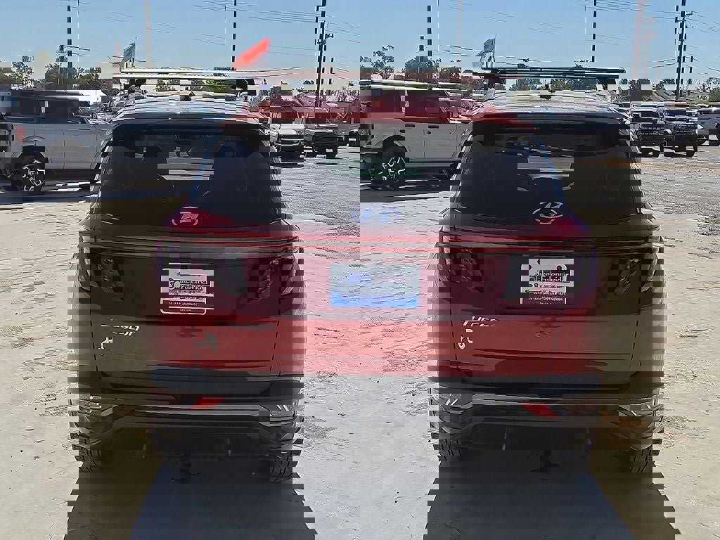 Used 2024 Hyundai Tucson SEL w/ Convenience Package FWD image 4