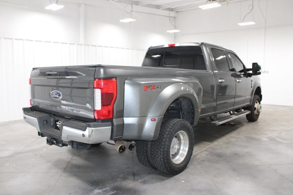 Used 2019 Ford F350 Lariat w/ Lariat Ultimate Package AWD/4WD image 9