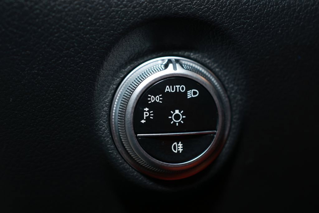 Used 2024 Mercedes-Benz CLE 53 AMG 4MATIC image 19