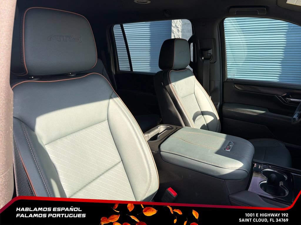 Used 2026 GMC Yukon XL AT4 AWD/4WD image 35