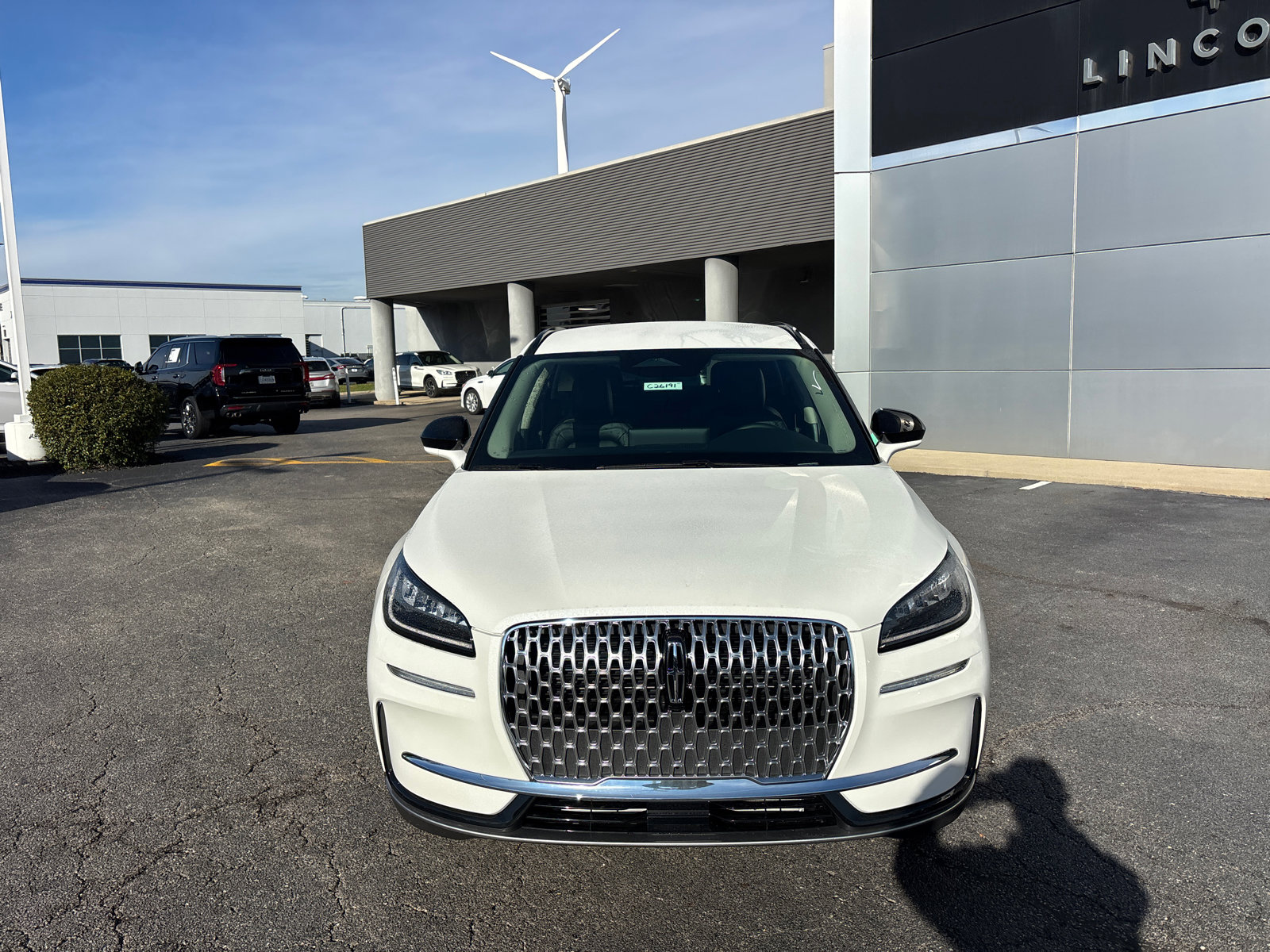 New 2026 Lincoln Corsair Premiere image 2