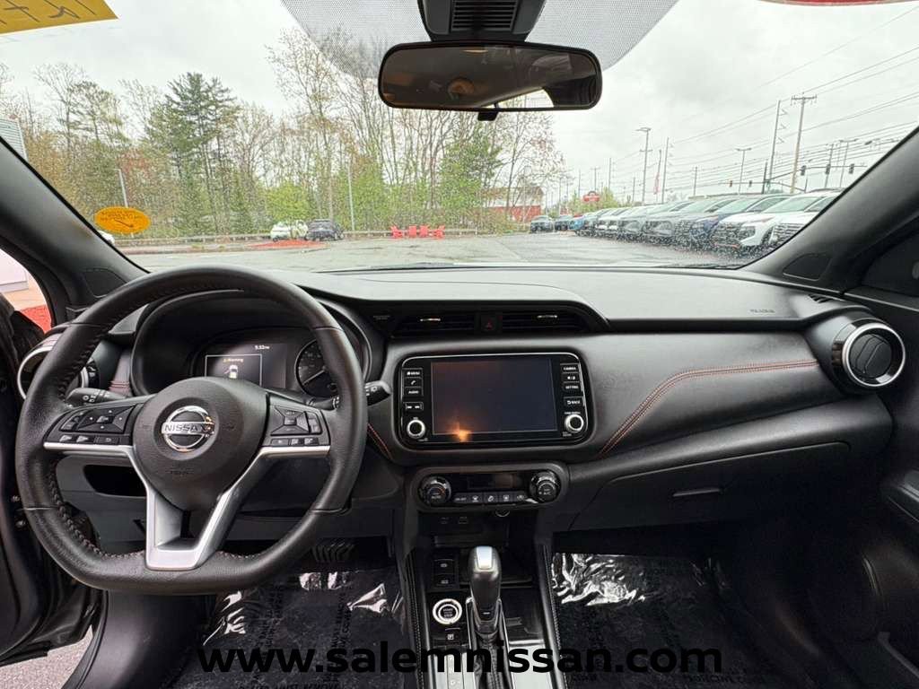 Used 2021 Nissan Kicks SR FWD image 5