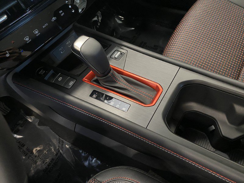 New 2026 Nissan Kicks SR w/ Cold Weather Package FWD image 36