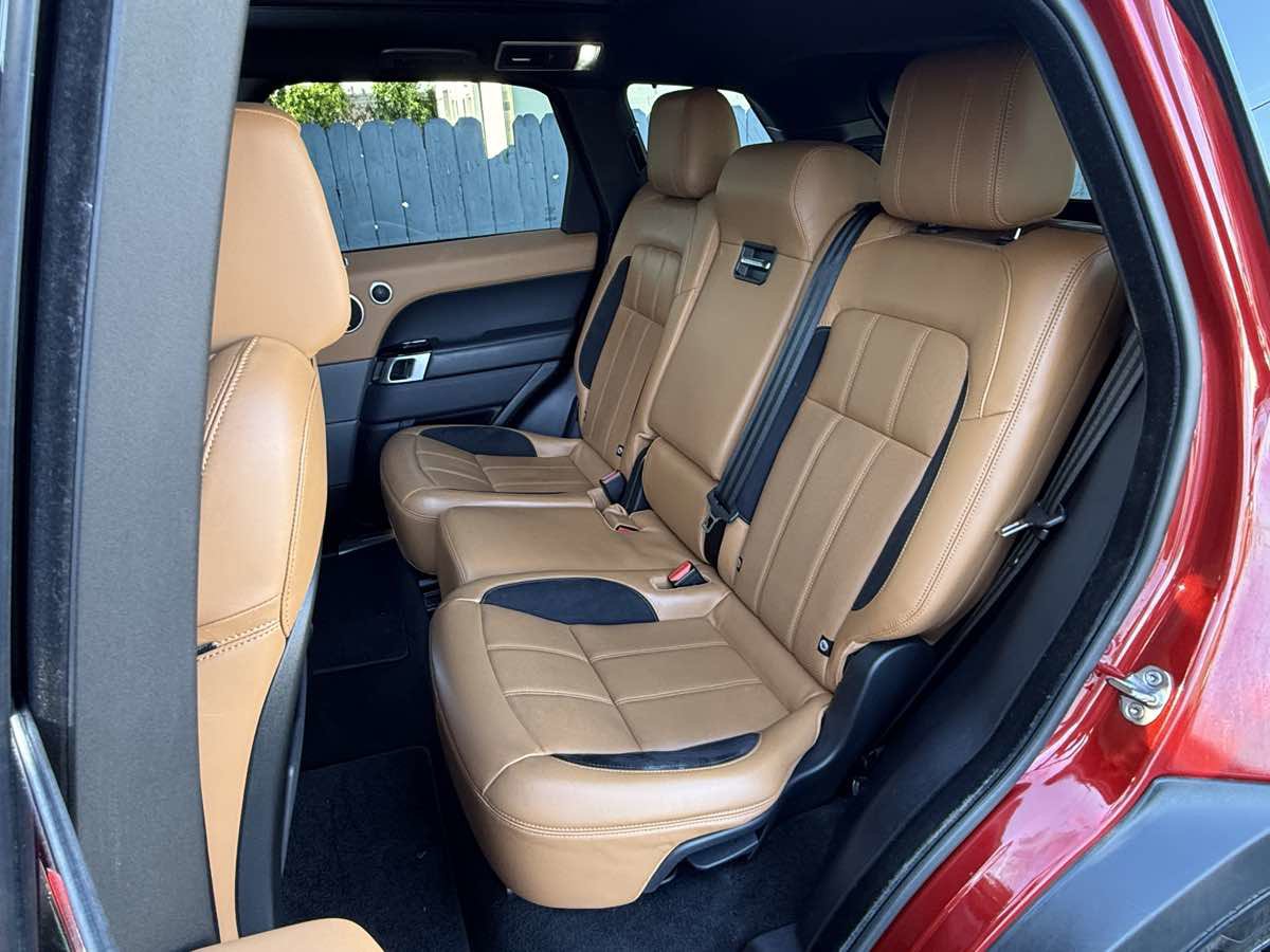 Used 2019 Land Rover Range Rover Sport Supercharged AWD/4WD image 8