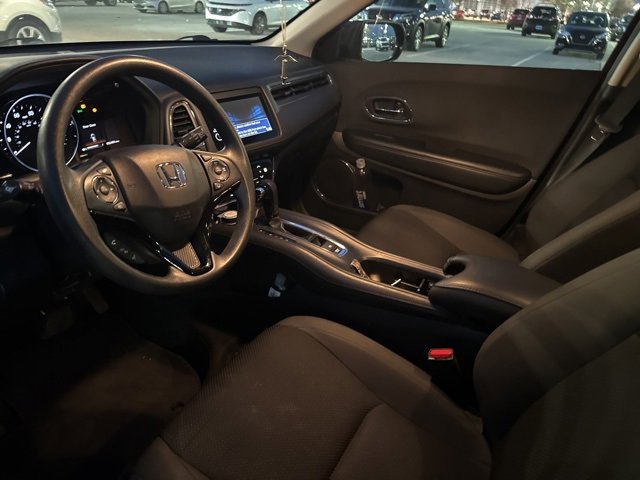 Used 2022 Honda HR-V EX image 4